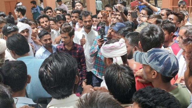 श्रीमानको सामुन्ने सामूहिक बलात्कार, भिडियो भाइरल