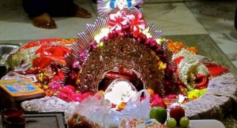 संसारकै एक यस्तो मन्दिर जहाँ मूर्ति मानिस झै बोल्छ , वैज्ञानिक भए चकित