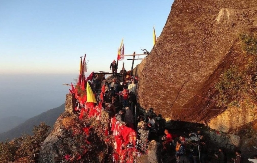 शक्तिशाली मन्दिर जहाँ जे मागे नि पूरा हुने बिश्वास गरिन्छ र पुरा भएको छ!सबैले शेयर गर्नुहोस्