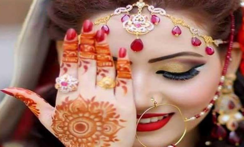 महिलाका यस्ता औँला छन् , भने चम्किन्छ पतिको भाग्य