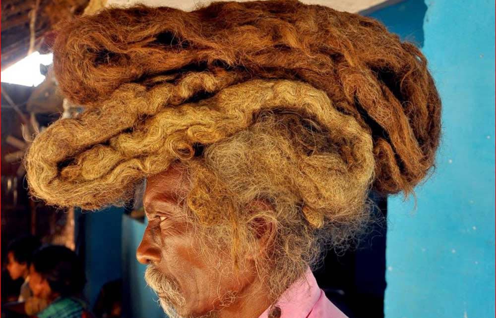 टाउको ननुहाएको ४० वर्ष भयो