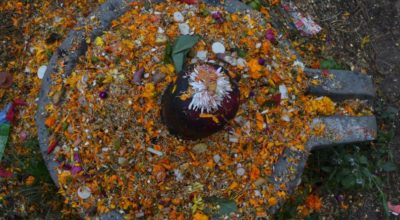 किन शिवालयमै छरिन्छ शतबीज ? यस्तो छ धार्मिक किंवदन्ती