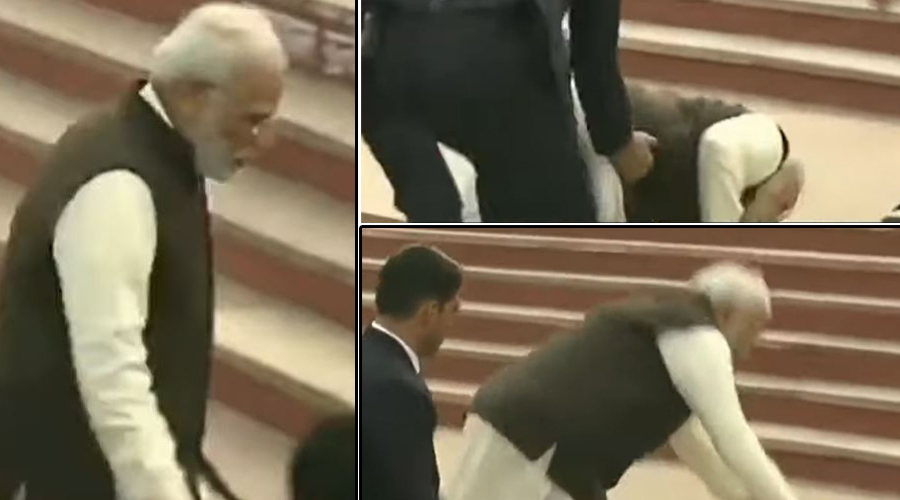 जब सिँढी चढ्दाचढ्दै नरेन्द्र मोदी लडे....(भिडियोसहित)
