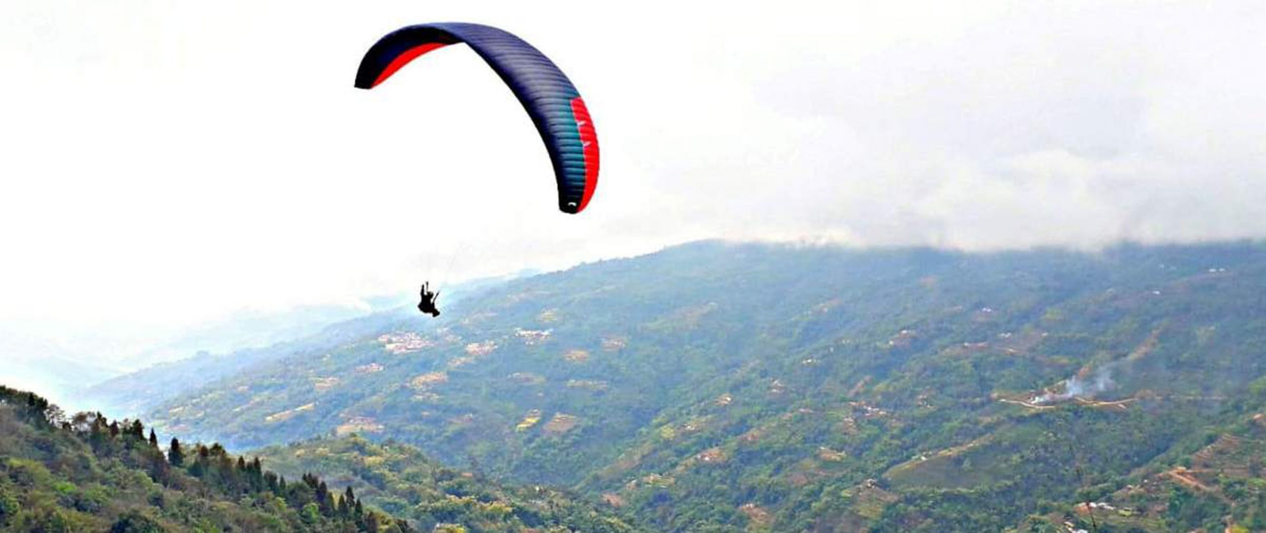 अब इलाममा पनि प्याराग्लाइडिङको सुबिधा