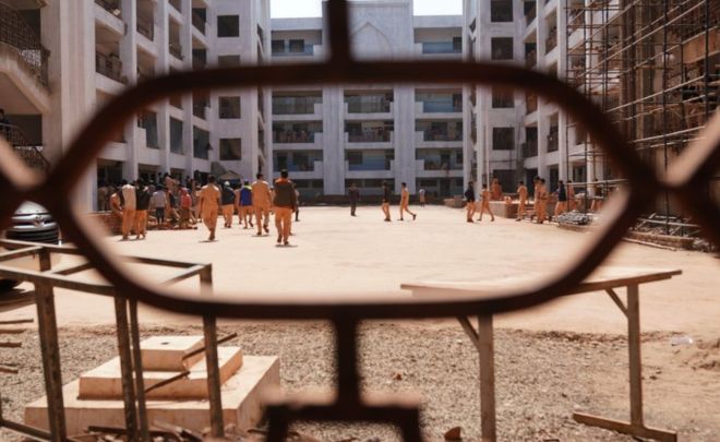 जब स्कुलको नाटकले एक आमालाई कारागारसम्म पु-यायो
