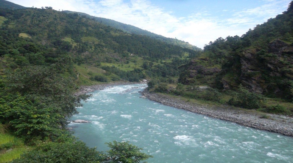 दुधकोशी नदीले बगाएर १ जनाको मृत्यु