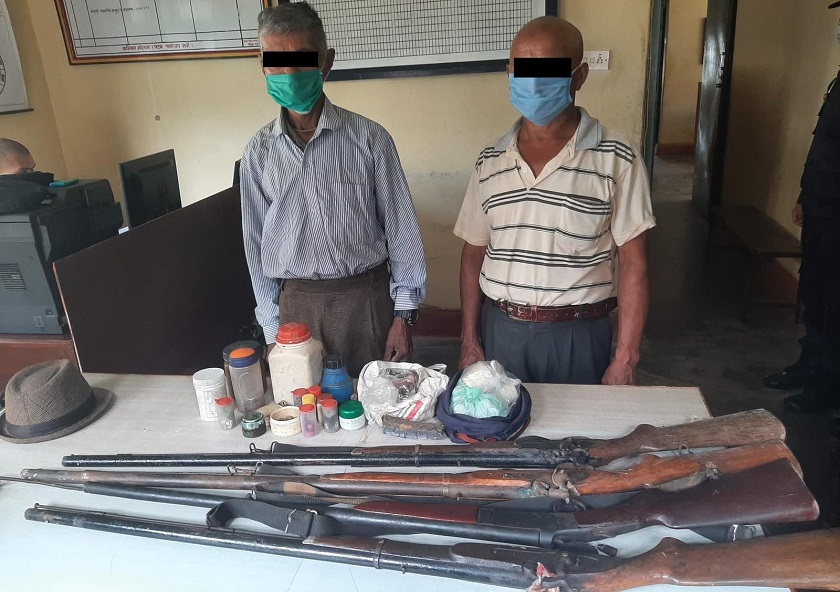 ४ वटा बन्दुकसहित स्याङ्जाबाट दुईजना पक्राउ