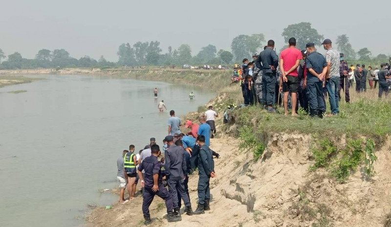 कैलाली असई हत्या प्रकरण : शंकास्पद ११ जना पक्राउ, वेपत्ता प्रहरीको खोजी जारी