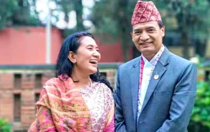 शेरबहादुर दम्पतीले छाडे ओलीको साथ