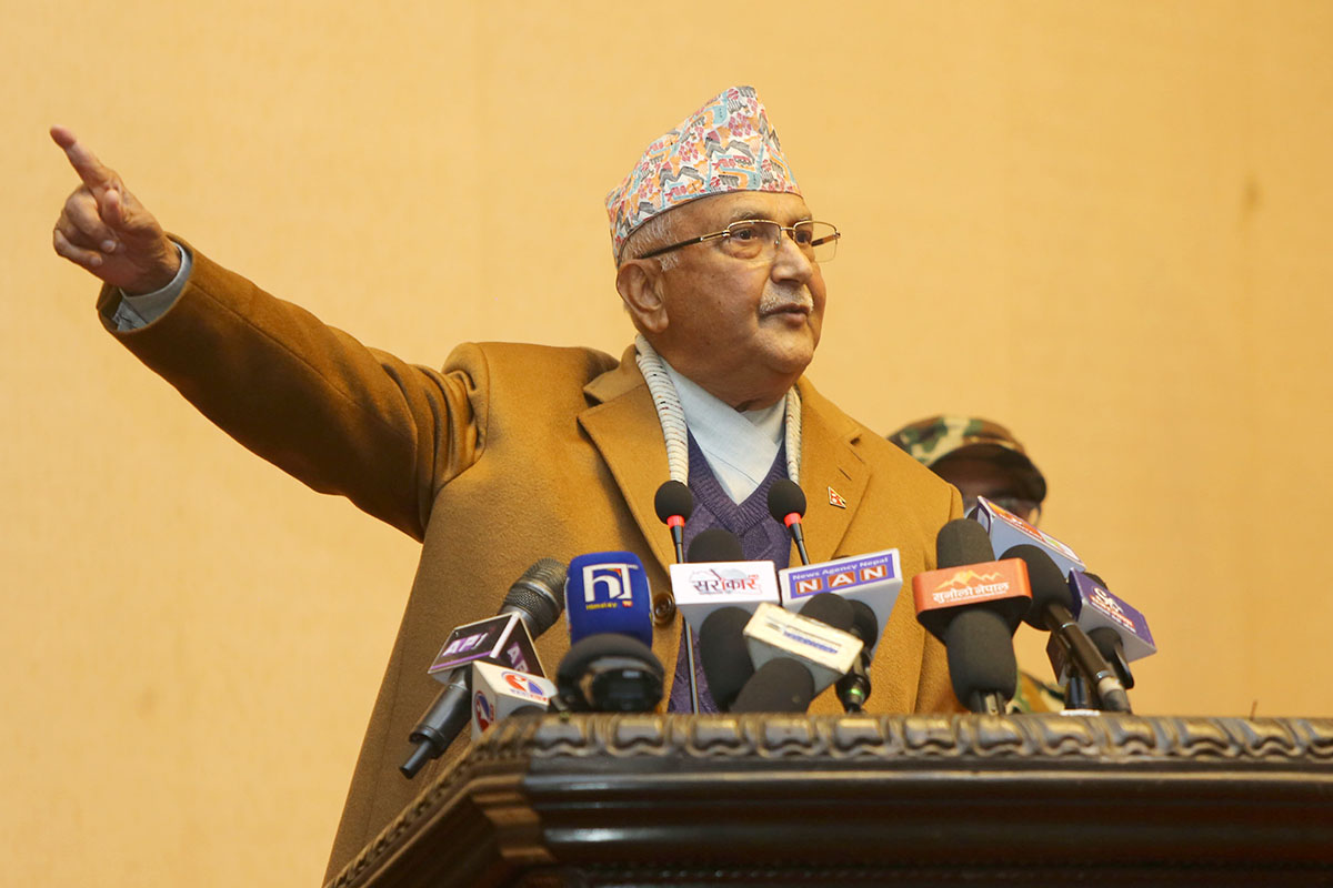 तोकिएको मितिमै चुनाव हुने दोहोर्याउँदै ओलीले भने– नाभी अन्तै जोडिएकालाई चुनावमा नछान्नु होला