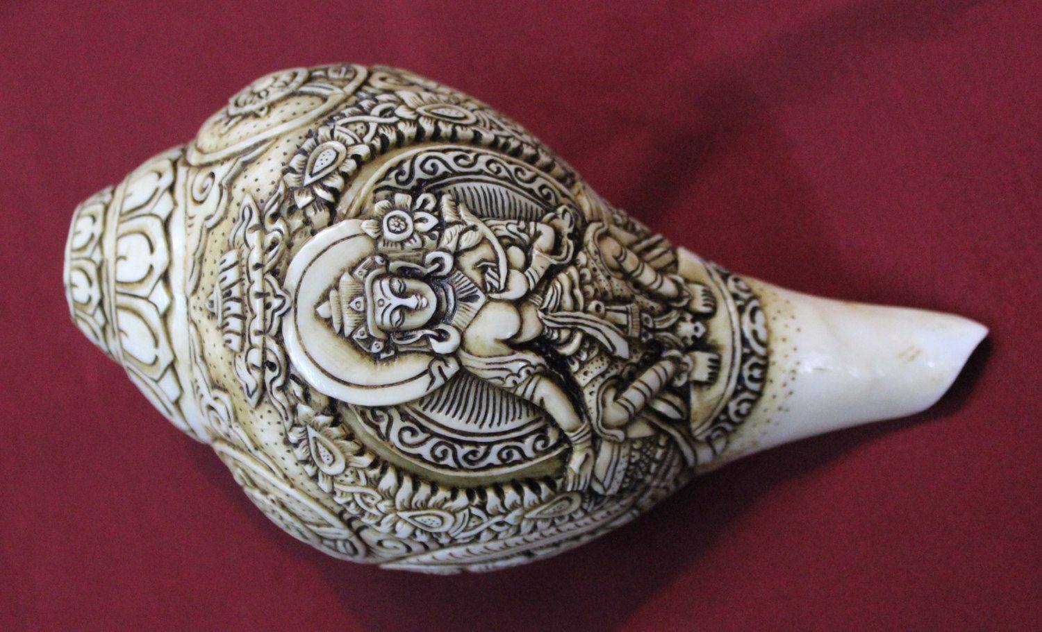 शंख बजाउँदा घरमा बच्चाले पढ्छन् !