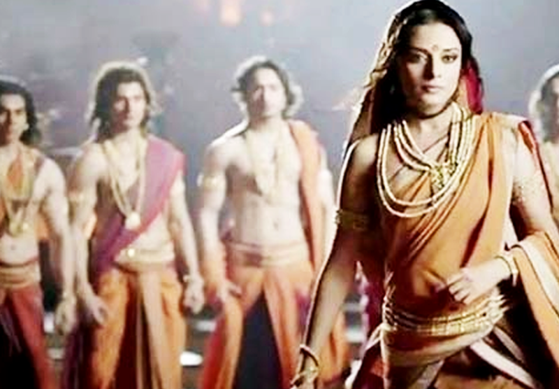 महाभारतको प्रेमकथाः पाण्डव दाजुभाईसँग विवाह गर्नुभन्दा पहिले अर्कै पुरुषको प्रेममा थिइन् द्रौपदी