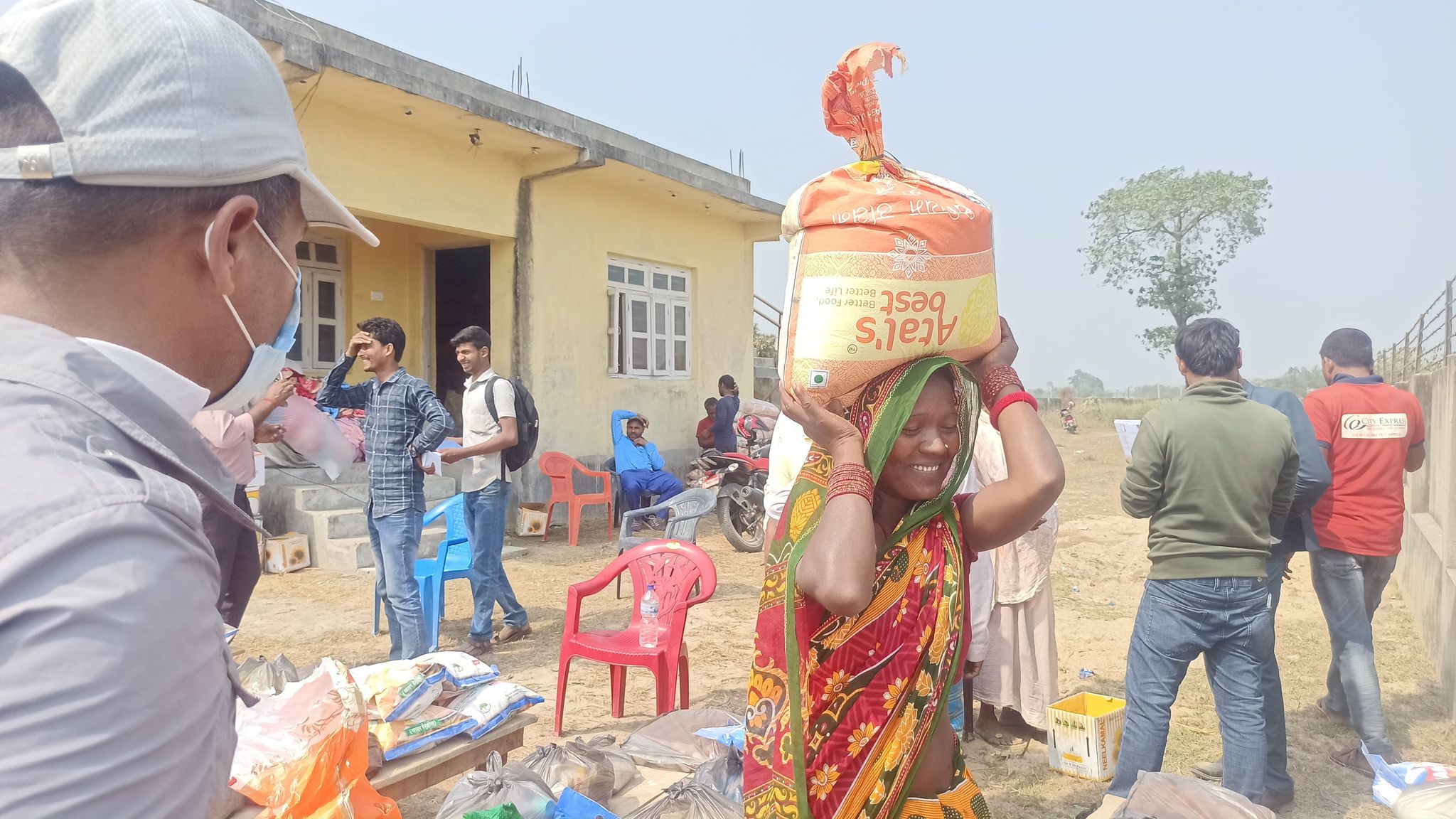 कोरोनाले आहत पारेको महादेवामा आरआरएनको राहत