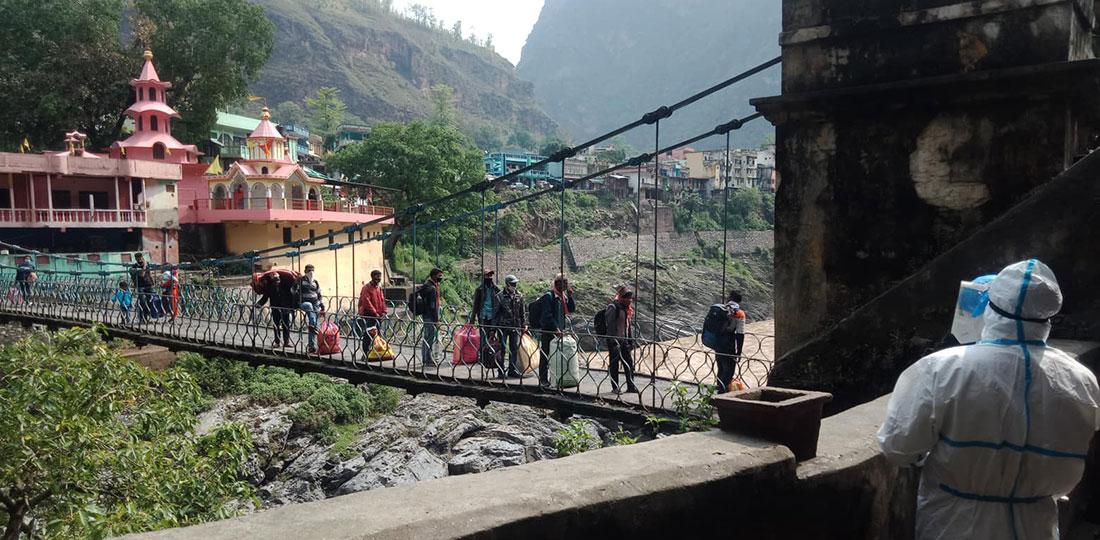 भारतबाट फर्किएका ३९ जनाको परीक्षण गर्दा ८ जनामा कोरोना देखियो