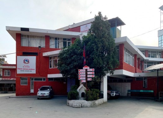अक्सिजन अभाव देखाएर त्रसित नबनाउन अस्पतालहरुलाई प्रशासनको चेतावनी