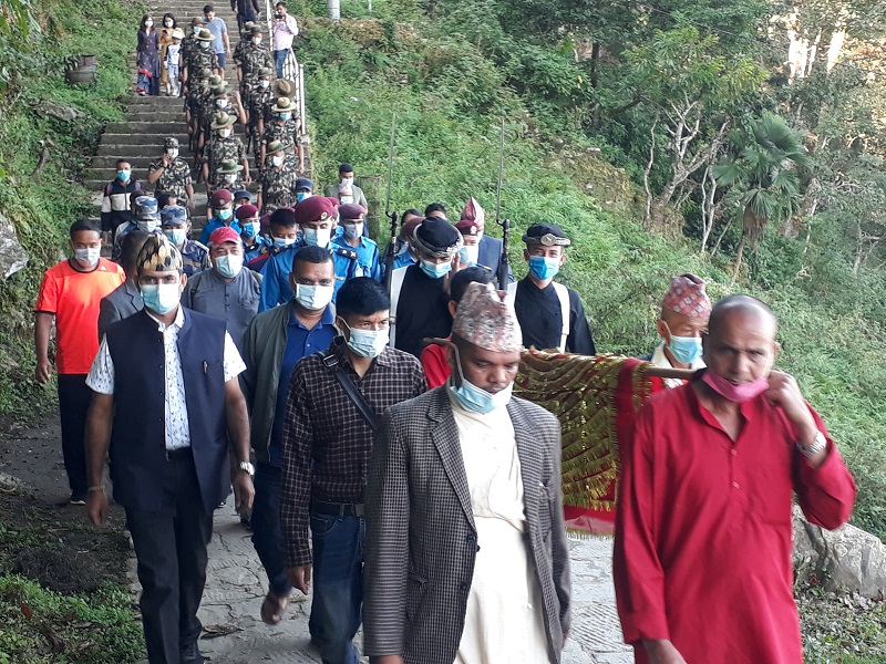 गोरखा दरबारको फूलपाती हनुमानढोका पठाइयो