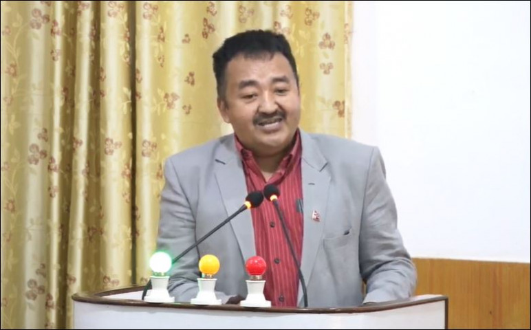 प्रदेश १ का मुख्यमन्त्री राजेन्द्र राईले लिए शपथ, ६ सदस्यीय मन्त्रीमण्डल गठन