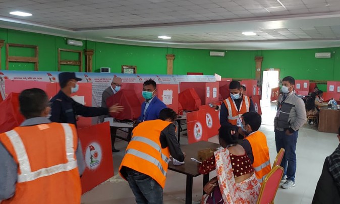 एमाले महाधिवेशन : सकियो मतदान, कस्ले कति भोट पाए ?
