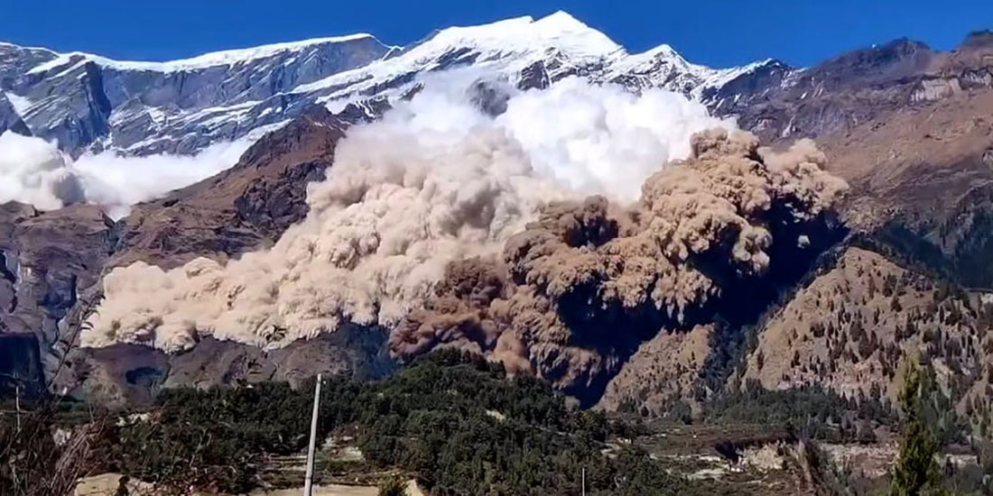 मुस्ताङमा हिमपहिरो, भागदाैड मचिँदा ९ विद्यार्थी घाइते