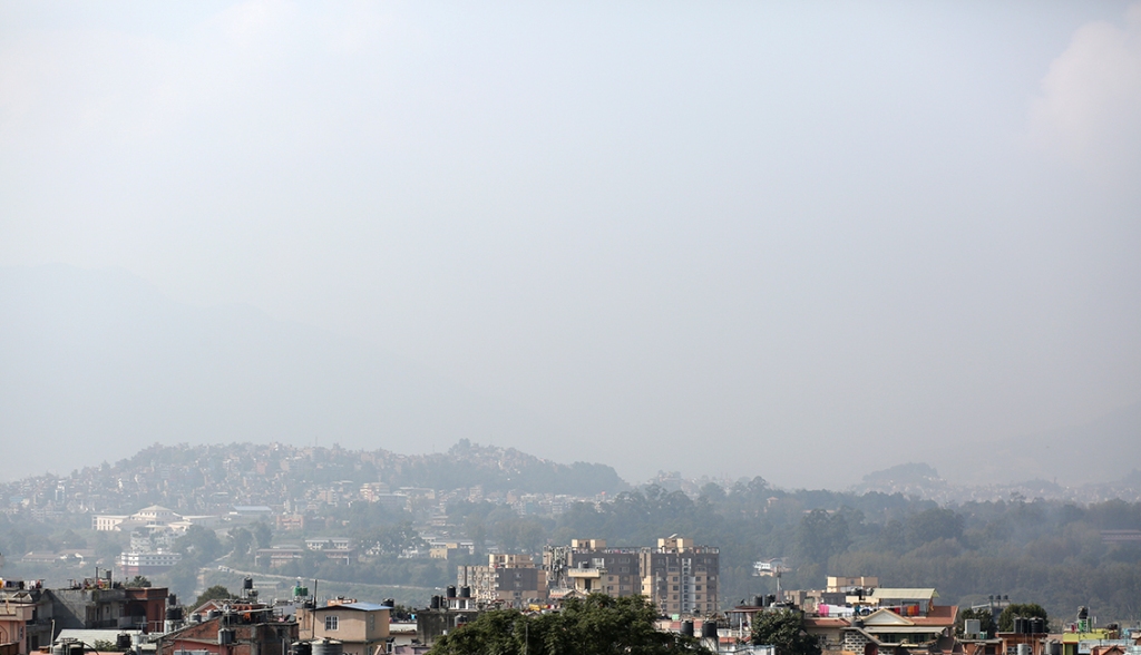देशका धेरै ठाउँको वायु प्रदूषण 'खतराको तहमा'
