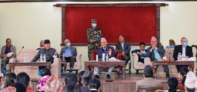 एमाले केन्द्रीय कमिटी बैठक बस्दै