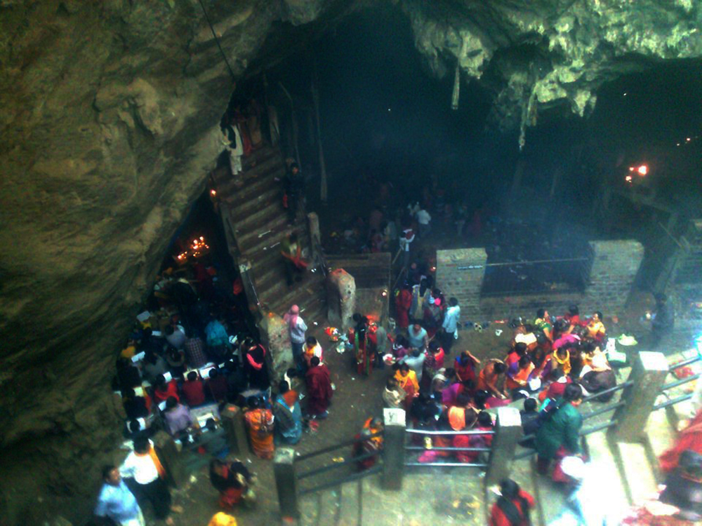 खोटाङको हलेसी मन्दिर प्रवेश खुला