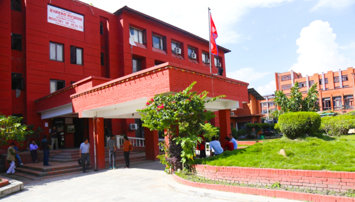 अत्यावश्यक काम बाहेक विदेश भ्रमणमा नजान सरकारको आग्रह