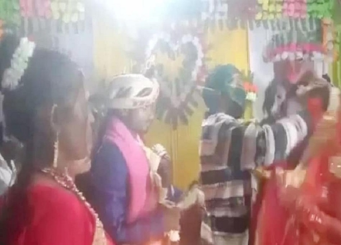 बिहे भैरहेको बेला अचानक पुर्ब प्रेमी आएर बेहुला कै अगाडी बेहुलीको शिरमा सिन्दुर हालेपछि…. (भिडियो)