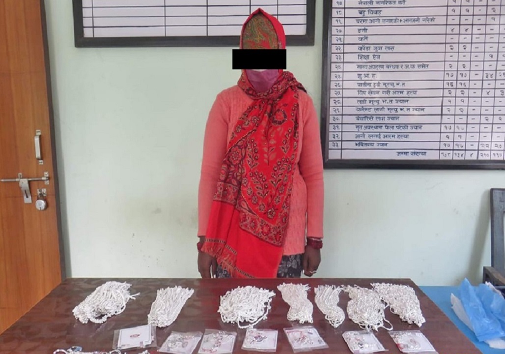 आखिर मन्जुले कहाँ बाट ल्याइन् सात किलो चाँदीको गरगहना