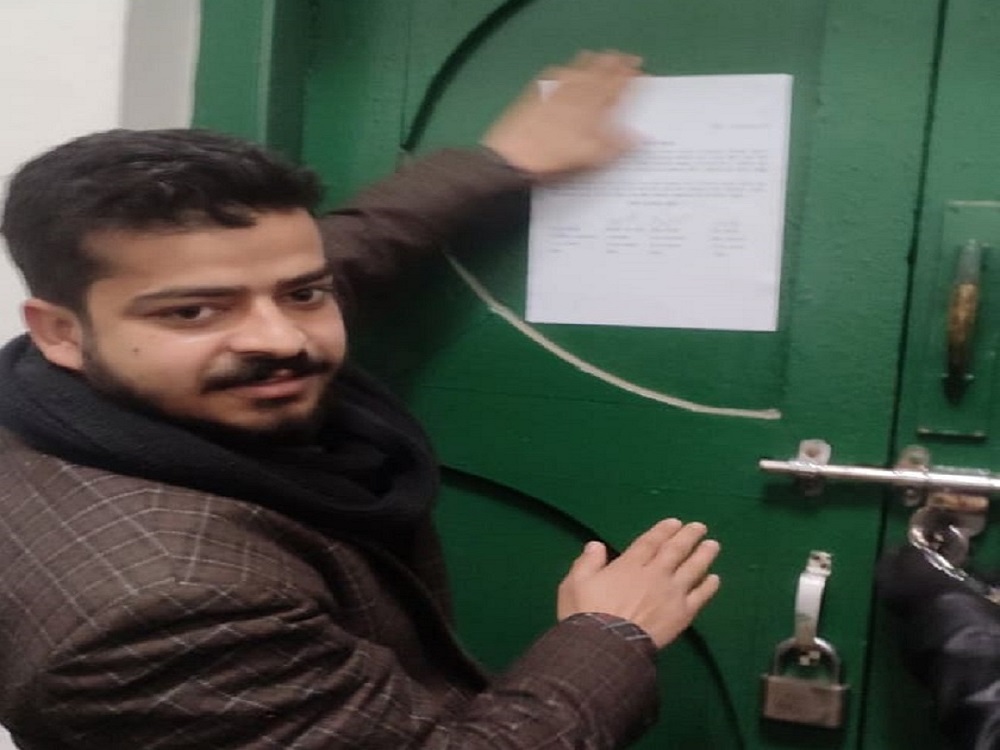 त्रिचन्द्र क्याम्पसमा संयुक्त विद्यार्थी संगठनद्वारा अनिश्चितकालीन तालाबन्दी