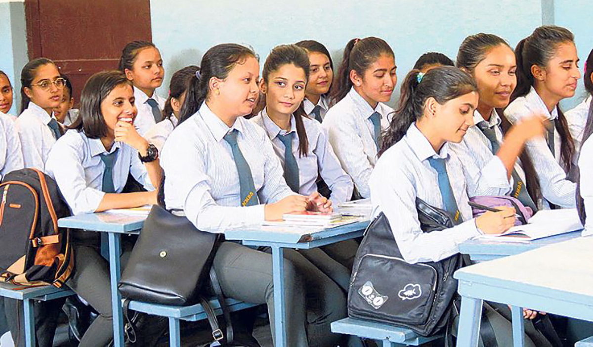 मनाङबाट ४३ विद्यार्थी एसइईमा सहभागि हुँदै, जिल्लाभर परीक्षा केन्द्र एउटा मात्र
