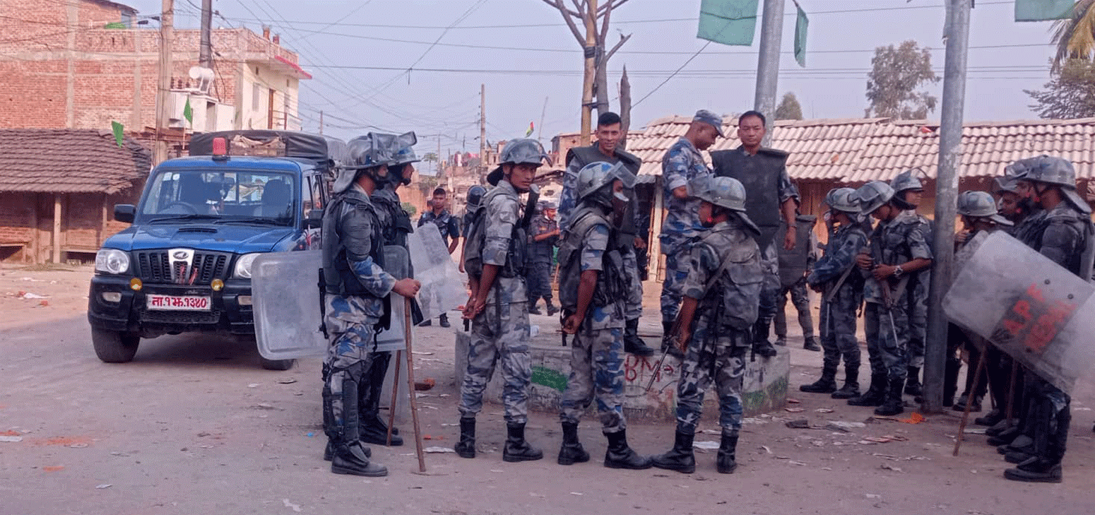 महोत्तरीको भंगहामा कर्फ्यु आदेश जारी, प्रहरीद्वारा एक दर्जन हवाइ फायर