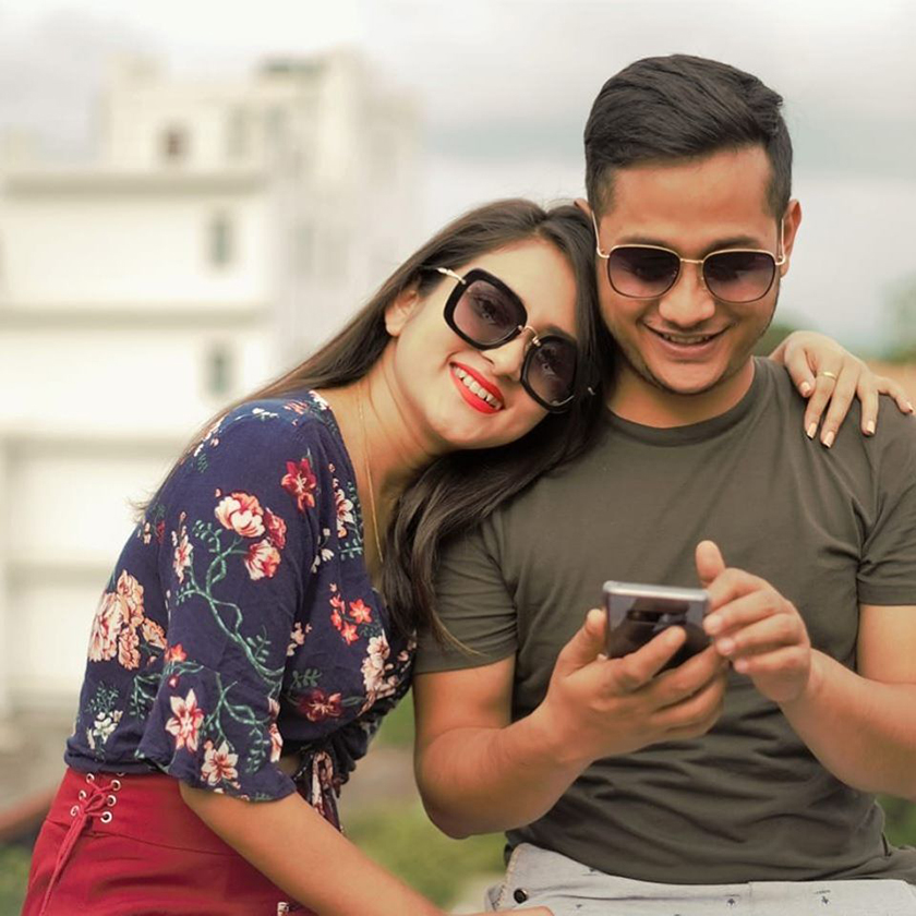 करिब १० वर्षको प्रेम दुबैले विवाहमा परिणत : अभिनेता संयम पुरी र अभिनेत्री आश्मा डीसी विवाह बन्धनमा