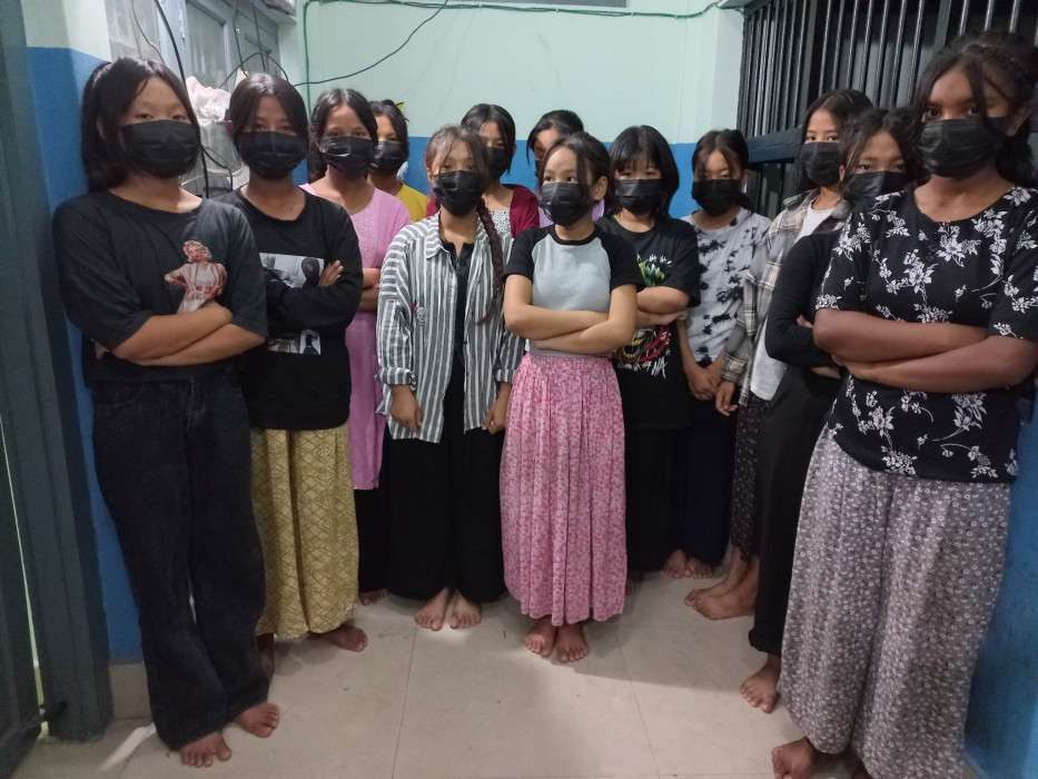विद्यालयभित्र छात्रालाई सामूहिक रुपमा कुटपिटमा गर्ने १३ छात्रा पक्राउ